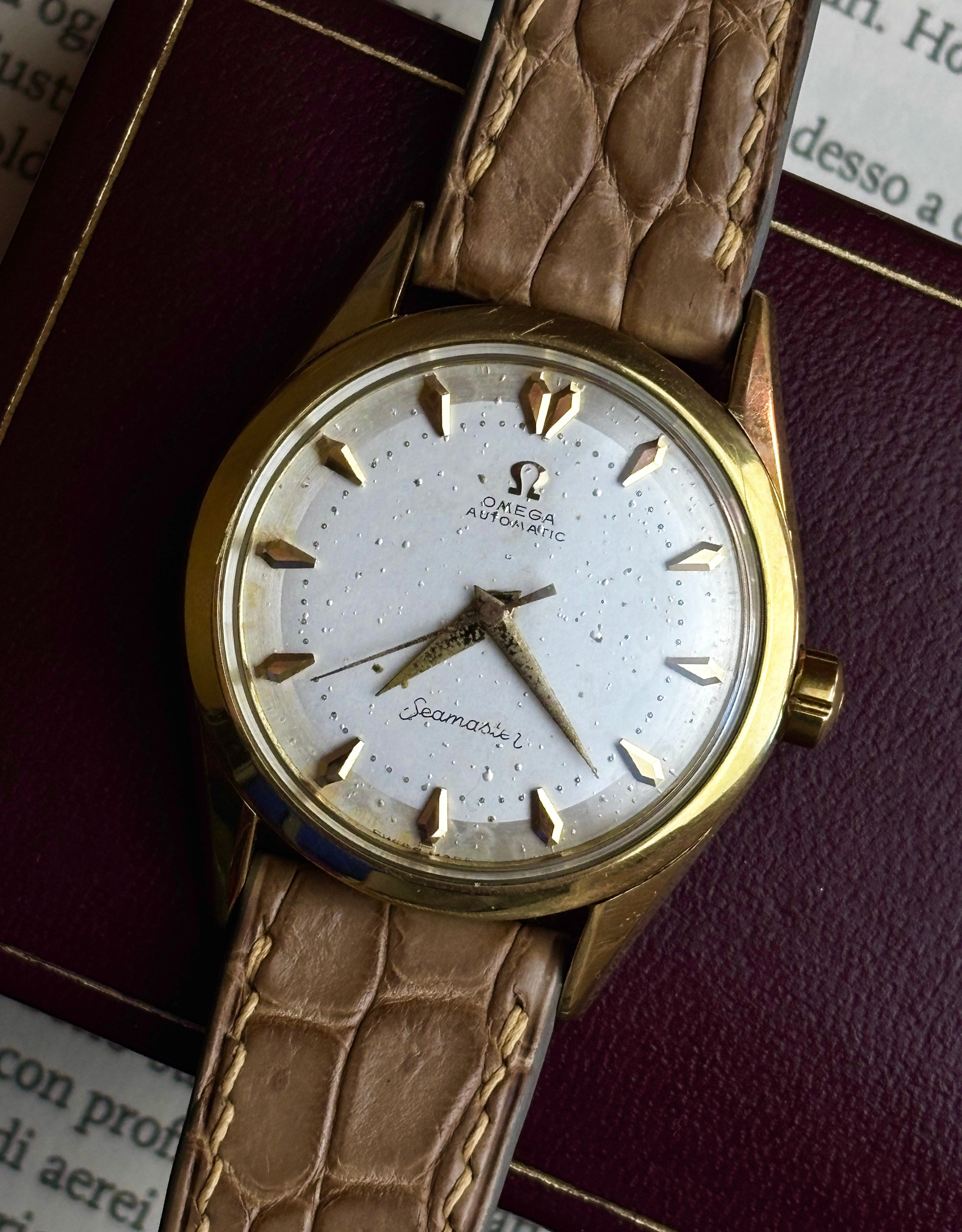 Omega Seamaster con ghiera in oro 14K