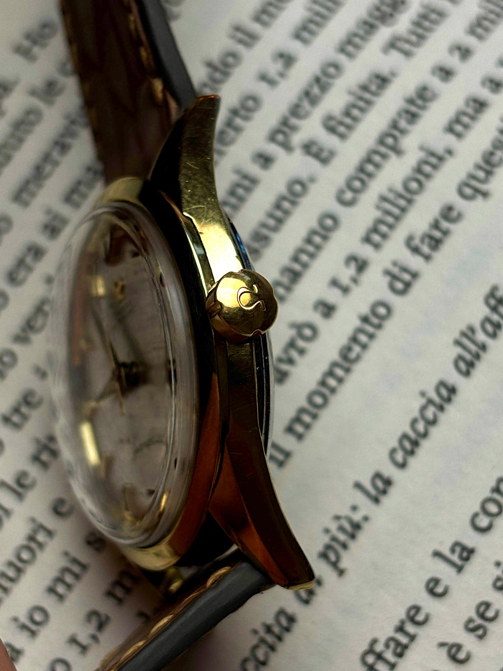 Omega Seamaster con ghiera in oro 14K