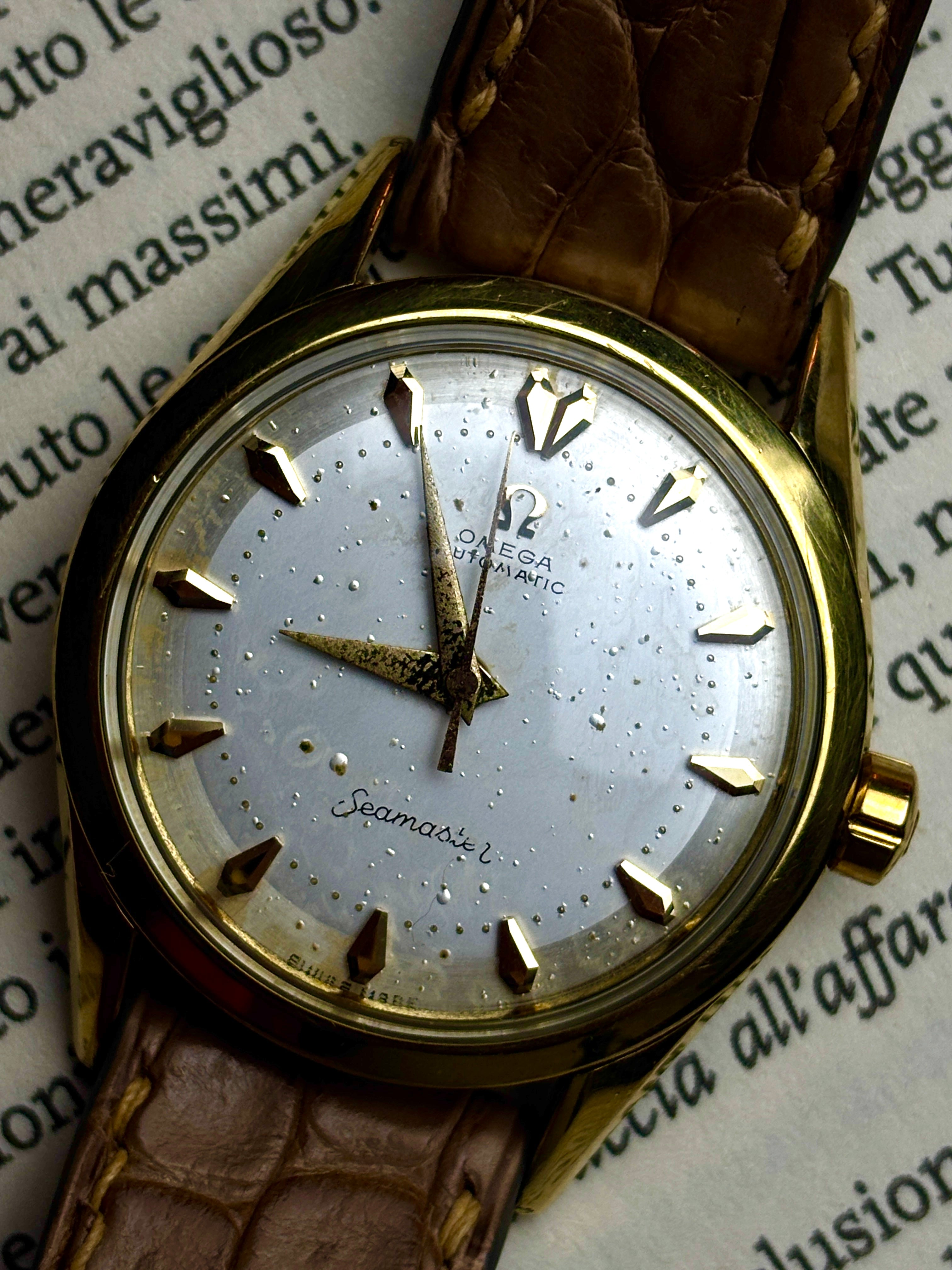 Omega Seamaster con ghiera in oro 14K